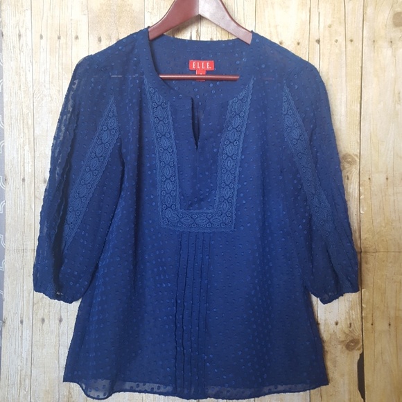 Elle top. Size S. 3/4 bell sleeve. - Picture 1 of 4
